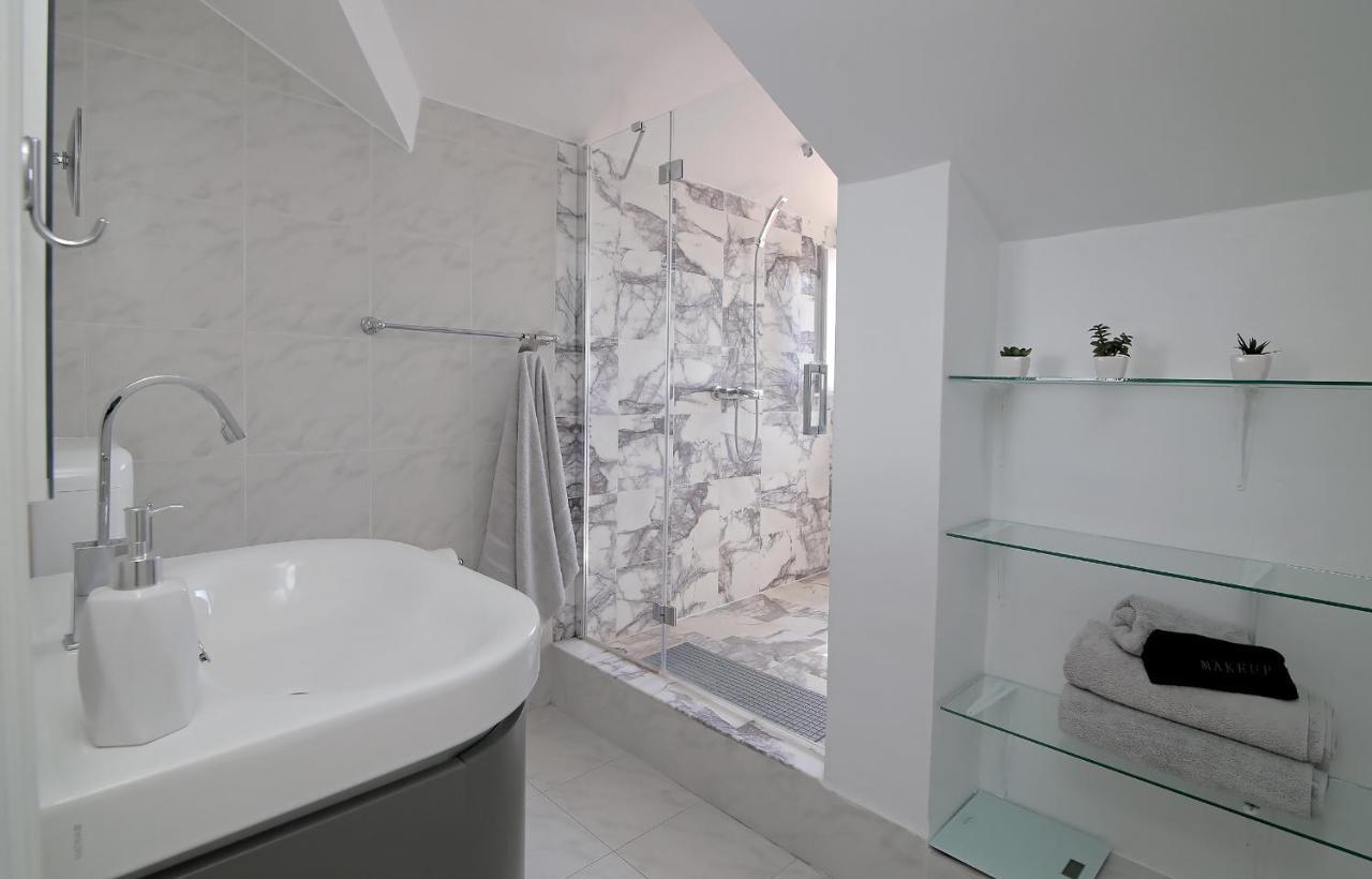 Spacious 2 Bedroom Apt Luxeview- Oldtownview, 10Min To Town Дубровник Экстерьер фото
